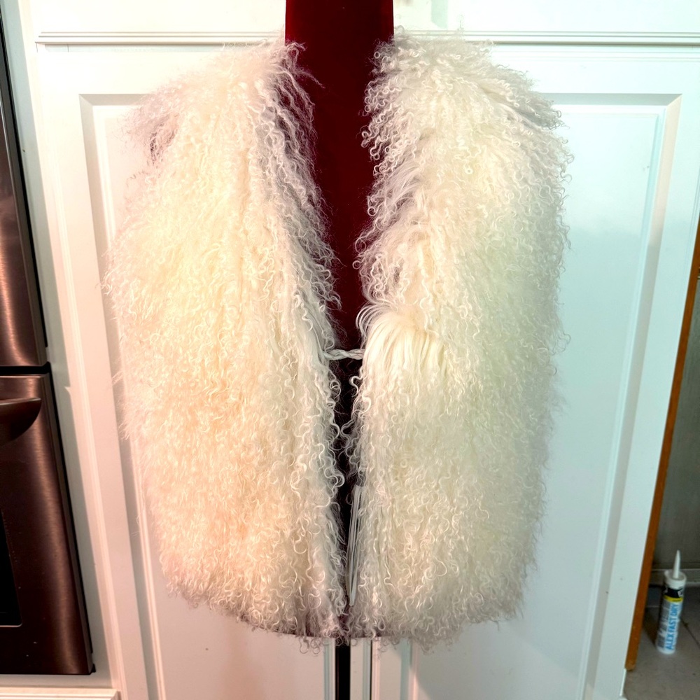 UGG White Teddy Jacket Luxurious Winter Outerwear